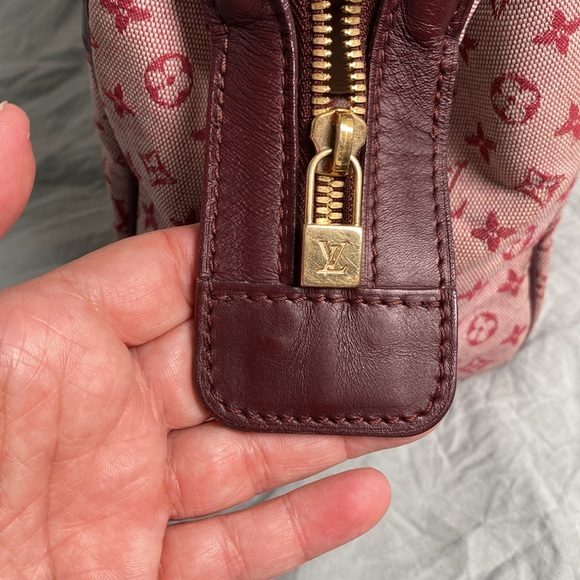 Louis Vuitton purse and wallet - Picture 7 of 15